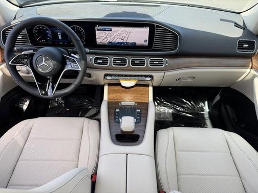 2026 Mercedes-Benz GLE 450e 4MATIC