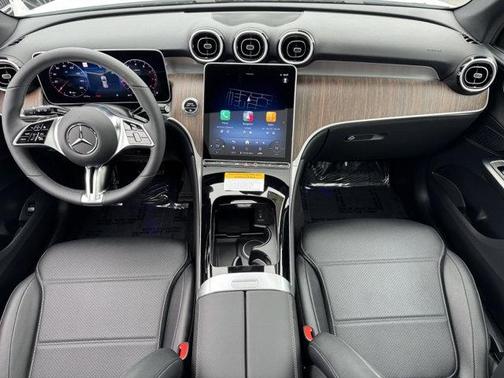 2025 Mercedes-Benz GLC 300 Base