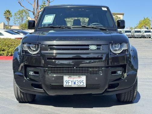 2023 Land Rover Defender X-Dynamic SE