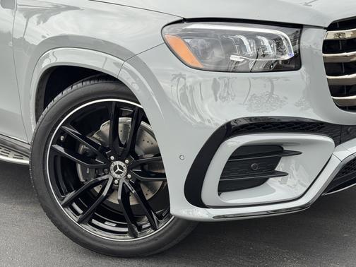 2024 Mercedes-Benz GLS 450 4MATIC