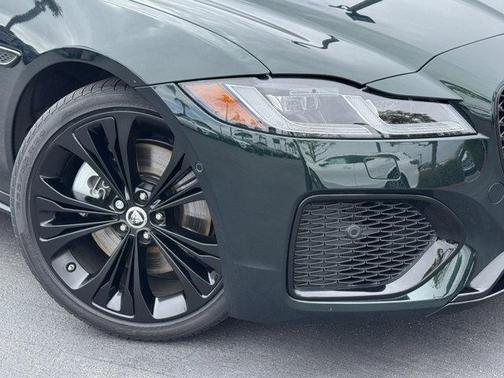 2024 Jaguar XF R-Dynamic SE P250 AWD Automatic
