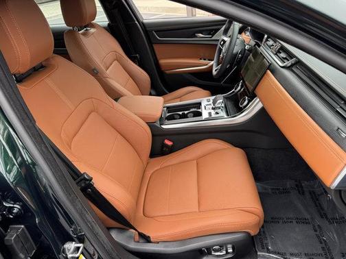 2024 Jaguar XF R-Dynamic SE P250 AWD Automatic