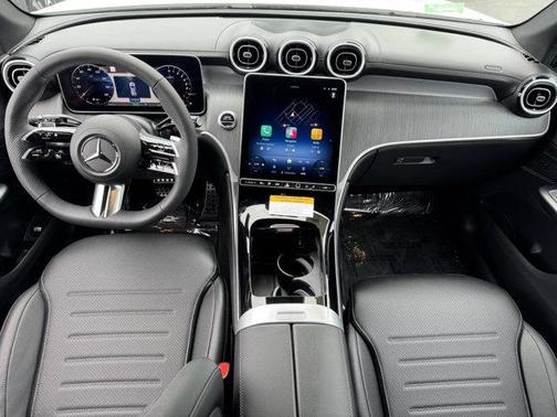 2025 Mercedes-Benz GLC 350e Base