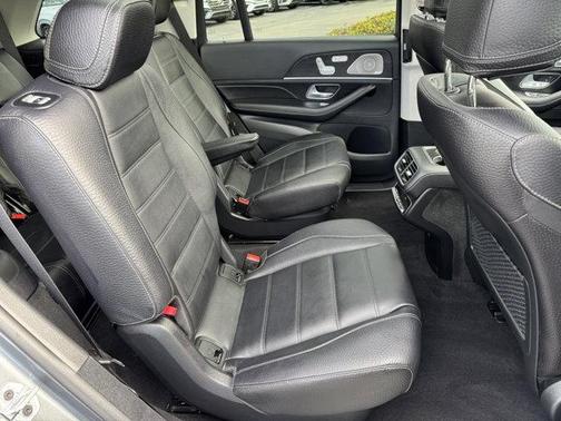 2026 Mercedes-Benz GLS 450 4MATIC