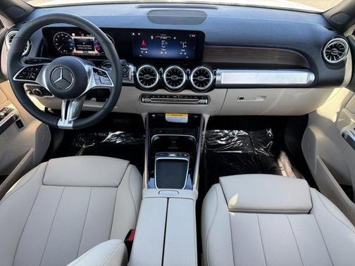 2026 Mercedes-Benz GLB 250 Base