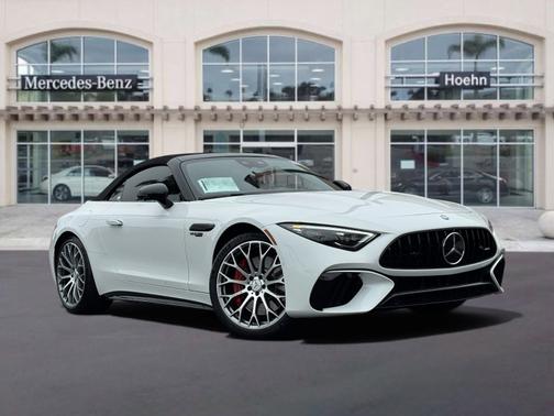 MANUFAKTUR Moonlight White Metallic 2022 Mercedes-Benz AMG SL 55