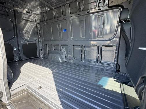 2025 Mercedes-Benz Sprinter 2500 Standard Roof