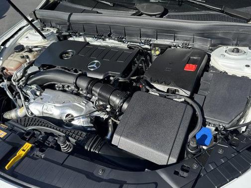 2022 Mercedes-Benz GLB 250 Base