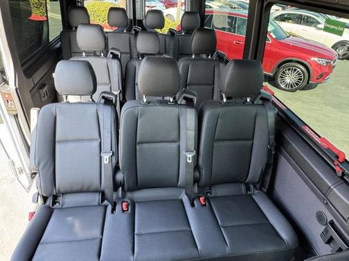 2025 Mercedes-Benz Sprinter 2500 