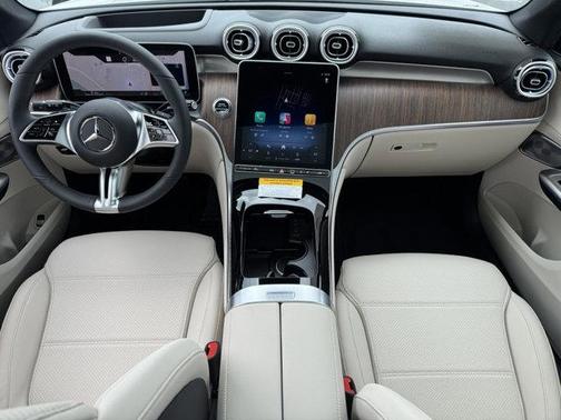 2025 Mercedes-Benz GLC 300 Base