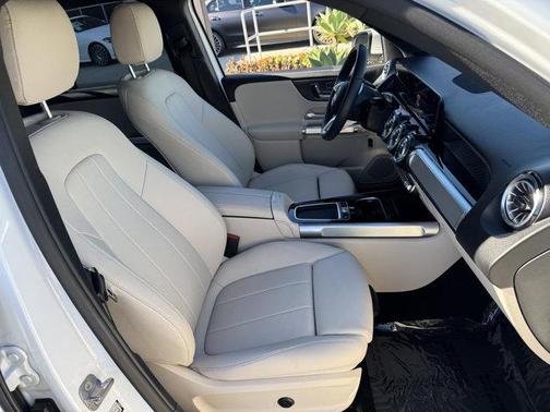 2024 Mercedes-Benz GLB 250 4MATIC