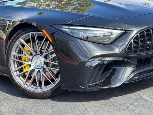 Obsidian Black Metallic 2022 Mercedes-Benz AMG SL 63 Base
