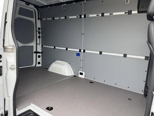 2025 Mercedes-Benz Sprinter 2500 Standard Roof