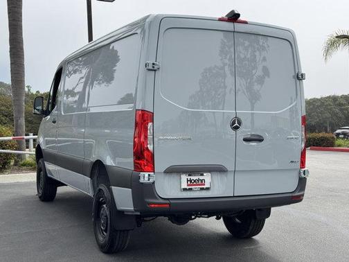 2025 Mercedes-Benz Sprinter 2500 Standard Roof