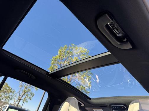 2026 Mercedes-Benz GLC 300 Base