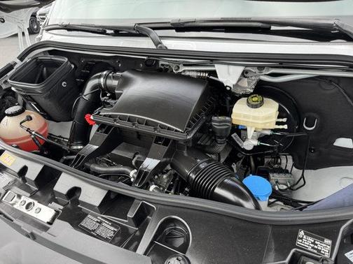 2021 Mercedes-Benz Sprinter 2500 Standard Roof