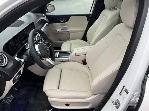 2025 Mercedes-Benz GLB 250 Base