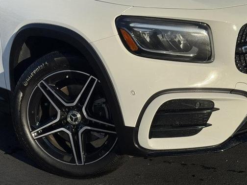 2025 Mercedes-Benz GLB 250 Base