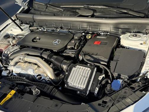 2025 Mercedes-Benz GLB 250 Base