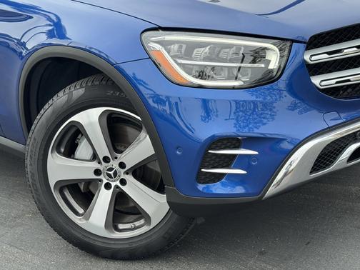 2022 Mercedes-Benz GLC 300 