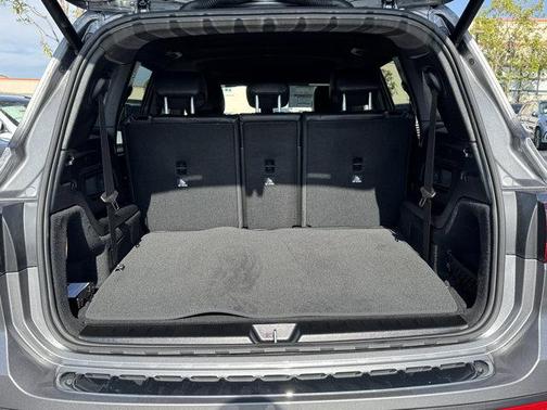 2026 Mercedes-Benz GLB 250 Base