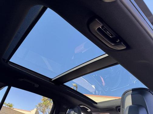 2026 Mercedes-Benz GLC 300 Base