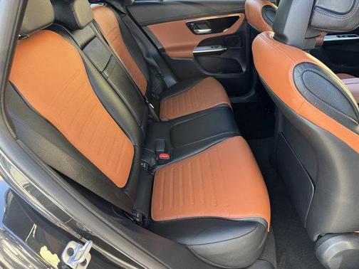 2026 Mercedes-Benz GLC 300 Base