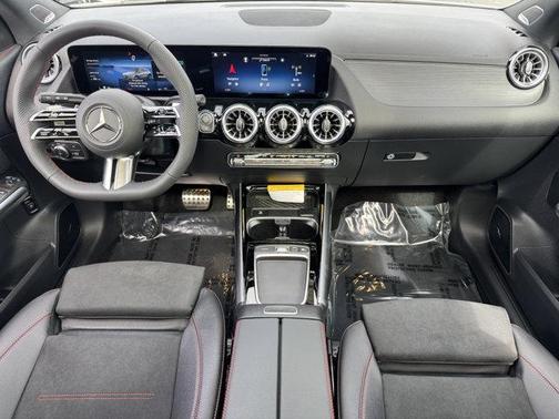 2025 Mercedes-Benz GLA 250 Base