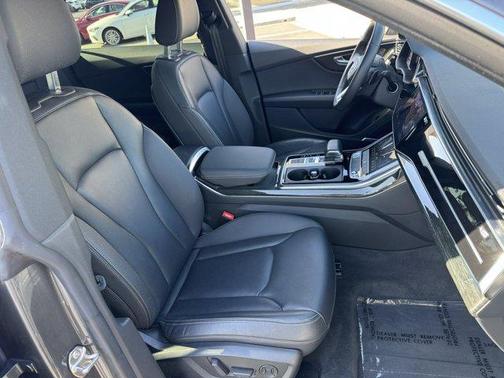 Samurai Gray Metallic 2019 Audi Q8 3.0T Premium Plus