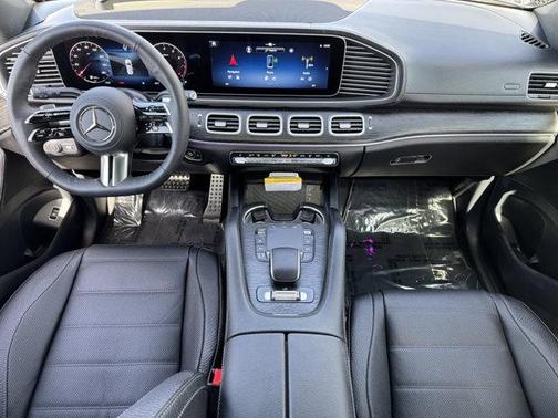 2025 Mercedes-Benz GLS 580 4MATIC