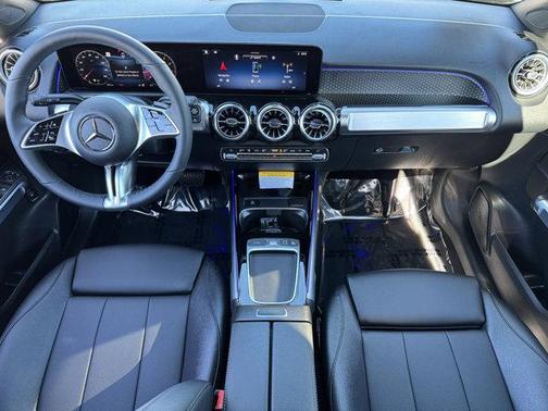 2026 Mercedes-Benz GLB 250 Base