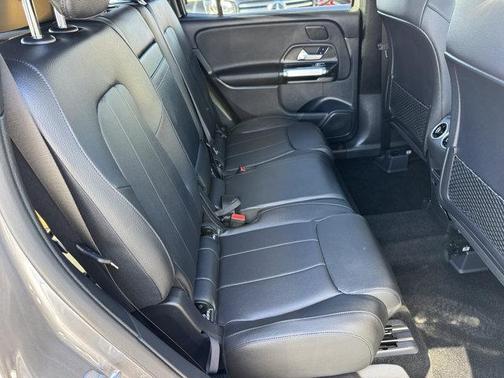 2026 Mercedes-Benz GLB 250 Base