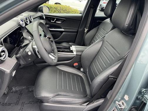 2026 Mercedes-Benz GLC 300 Base