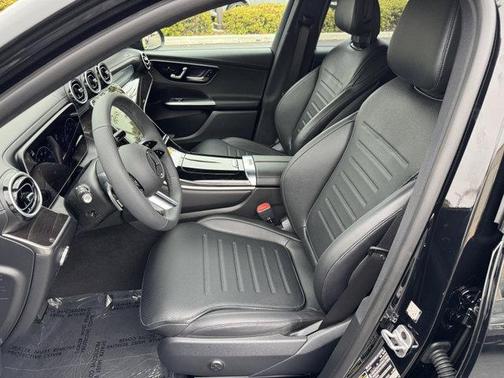 2025 Mercedes-Benz GLC 300 Base