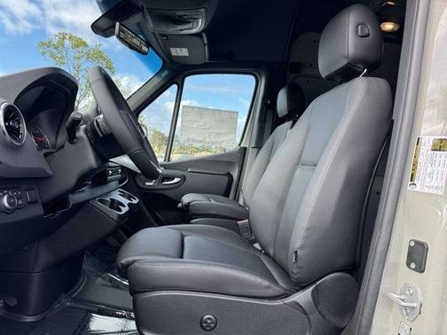 2026 Mercedes-Benz Sprinter 2500 