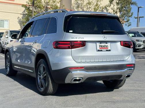 2026 Mercedes-Benz GLB 250 Base