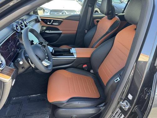 2026 Mercedes-Benz GLC 300 Base