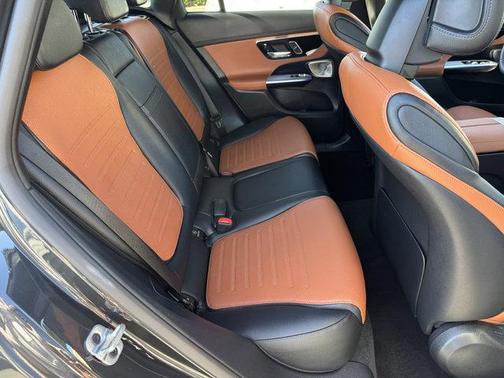 2026 Mercedes-Benz GLC 300 Base