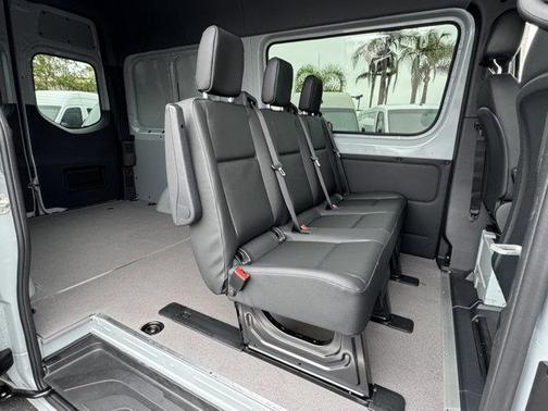 2025 Mercedes-Benz Sprinter 2500