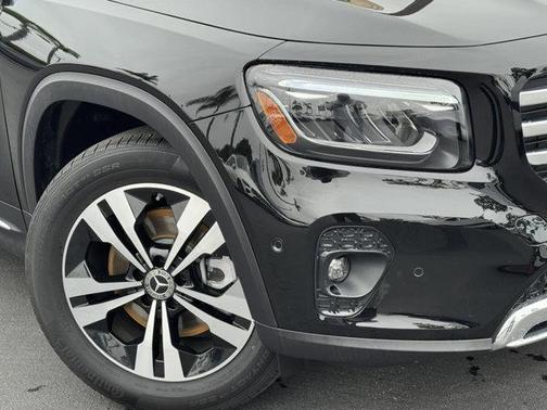 2025 Mercedes-Benz GLB 250 4MATIC