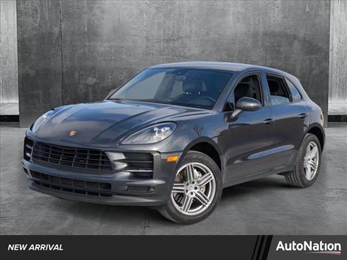 2021 Porsche Macan Base