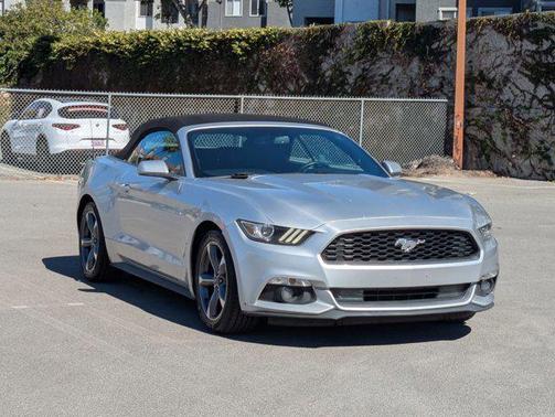 2015 Ford Mustang V6