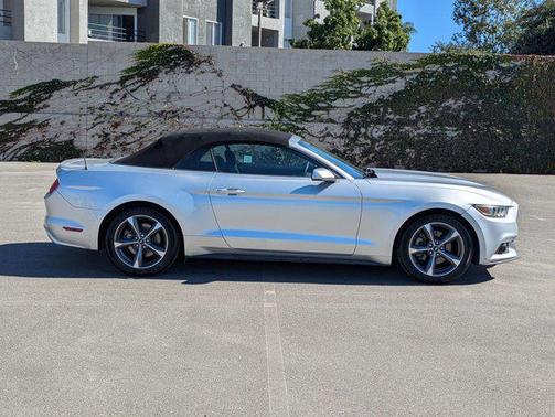 2015 Ford Mustang V6
