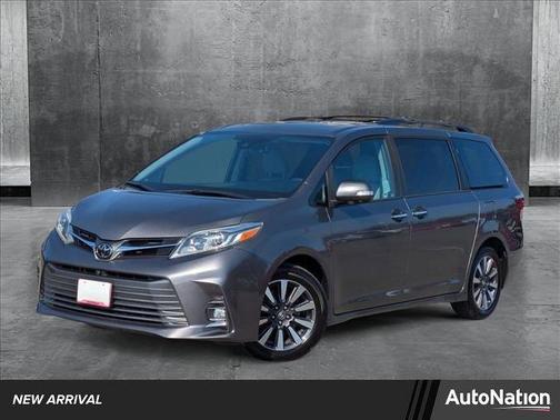 2019 Toyota Sienna Limited Premium