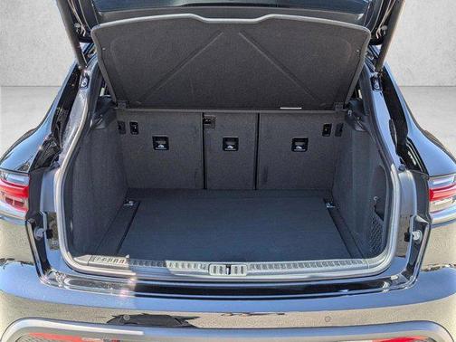 Black 2024 Porsche Macan Macan