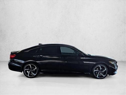 Crystal Black Pearl 2022 Honda Accord Sport 1.5T