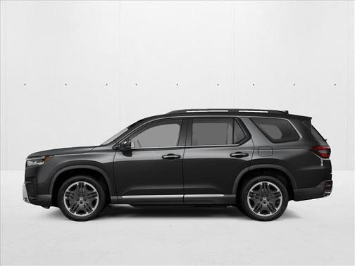 Crystal Black Pearl 2026 Honda Pilot Touring 8-Passenger