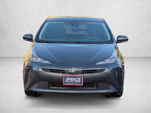 2019 Toyota Prius XLE