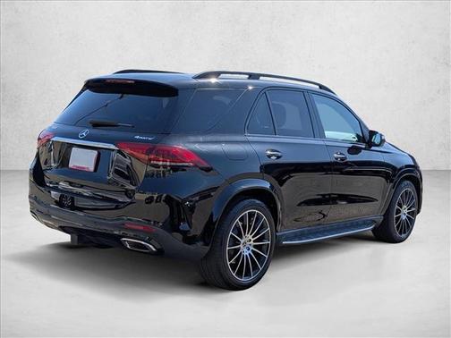 Black 2022 Mercedes-Benz GLE 450 4MATIC