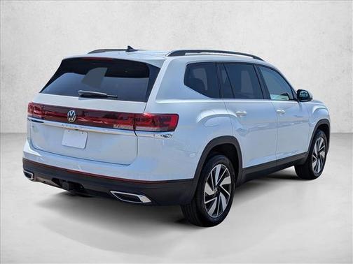 Pure White 2024 Volkswagen Atlas 2.0T SE w/Technology